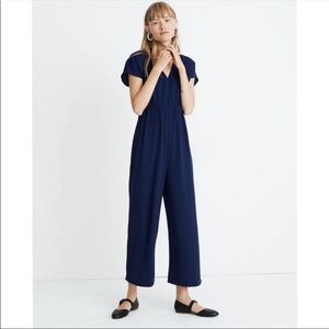 Madewell V-Neck Button-Front Jumpsuit Navy Blue size 2 Preowned great condition